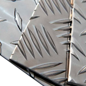 Лист нержавеющий рифленый 3х1000х2000 мм 06ХН28МТ в наличии в Костроме