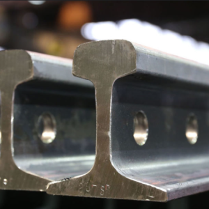 Узкоколейный рельс Р11 80,5х7000 мм 14,3 см2 ПТ70 ГОСТ 6368-82 в наличии в Костроме