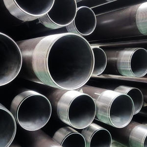 Обсадная труба 114х10х120000 мм API 5L прочность T95 в наличии в Костроме